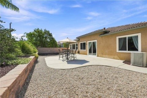 Tiny photo for 43940 Via Montalban, Temecula, CA 92592 (MLS # SW26195767)