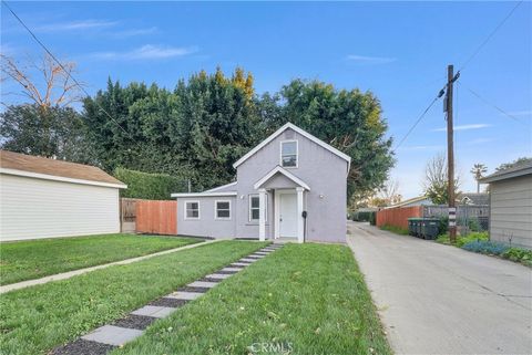 Photo of 354 E Culver Ave, Orange, CA 92866 (MLS # PW26151001)