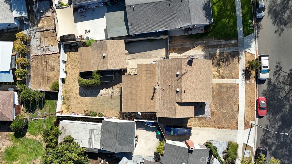 4392 Elm Avenue