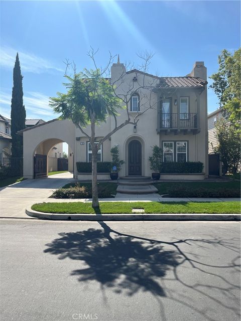 Photo of 72 Downing St, Ladera Ranch, CA 92694 (MLS # OC26064479)