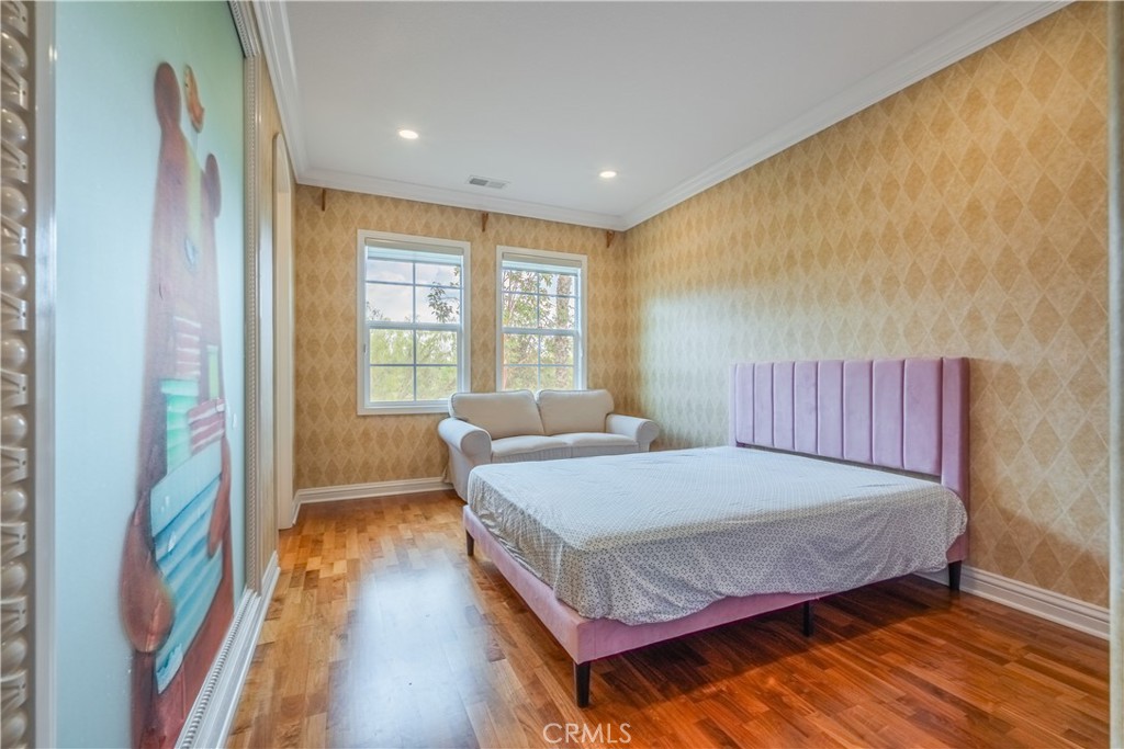Claremont, California, 91711, United States, 5 Bedrooms Bedrooms, ,5 BathroomsBathrooms,Residential,Active,2033995
