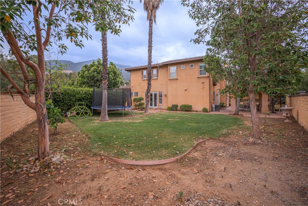 Claremont, California, 91711, United States, 5 Bedrooms Bedrooms, ,5 BathroomsBathrooms,Residential,Active,2033995