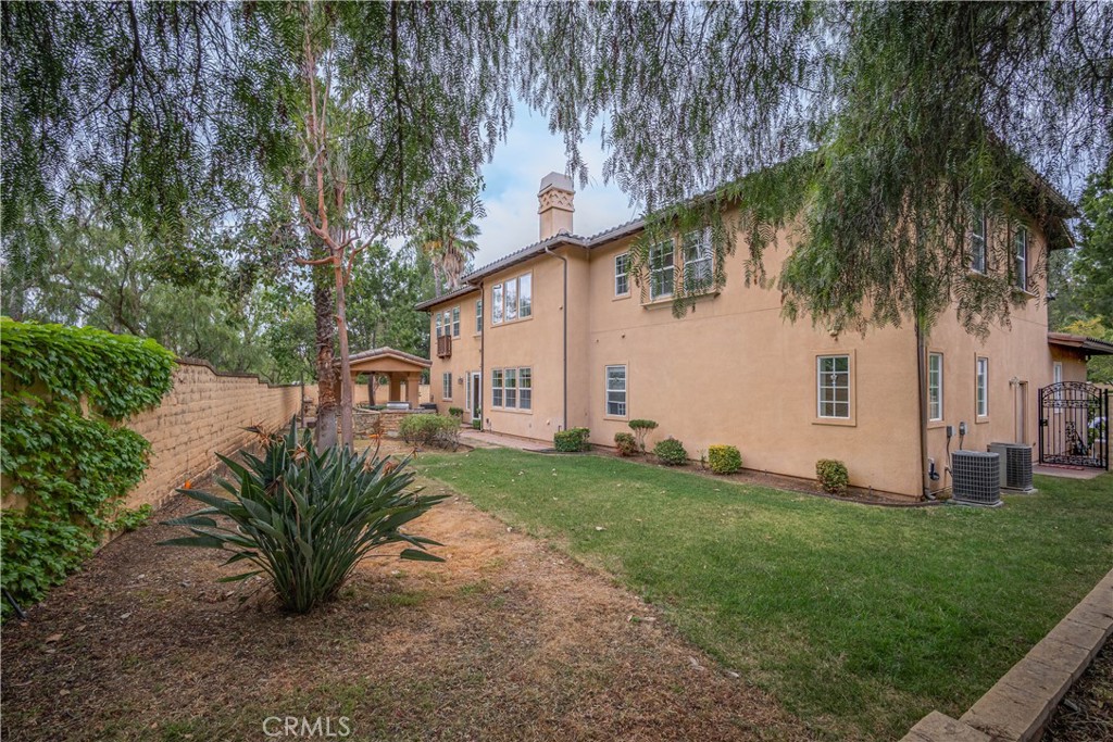 Claremont, California, 91711, United States, 5 Bedrooms Bedrooms, ,5 BathroomsBathrooms,Residential,Active,2033995