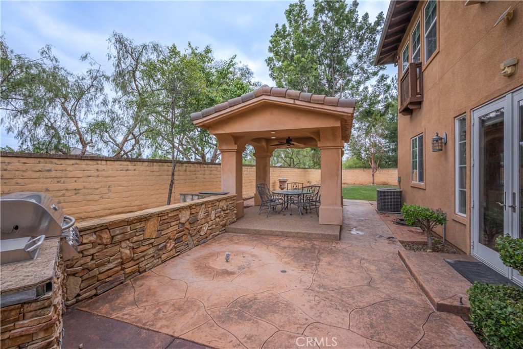 Claremont, California, 91711, United States, 5 Bedrooms Bedrooms, ,5 BathroomsBathrooms,Residential,Active,2033995