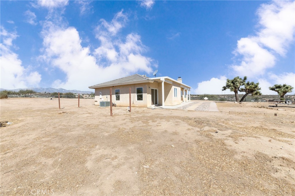11155 Prairie Trail