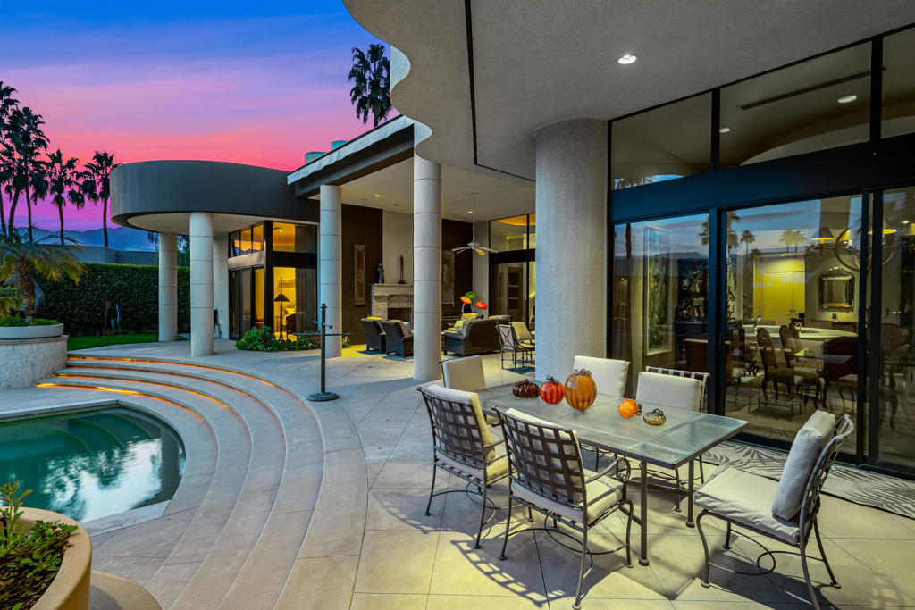 La Residence - Residential