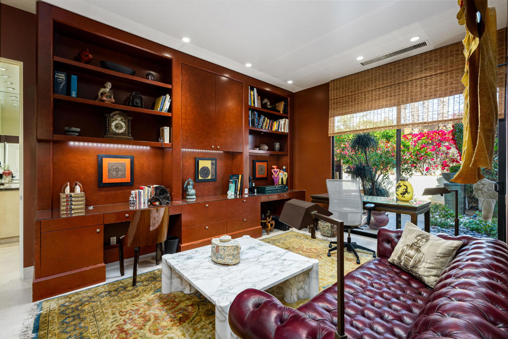 La Residence - Residential