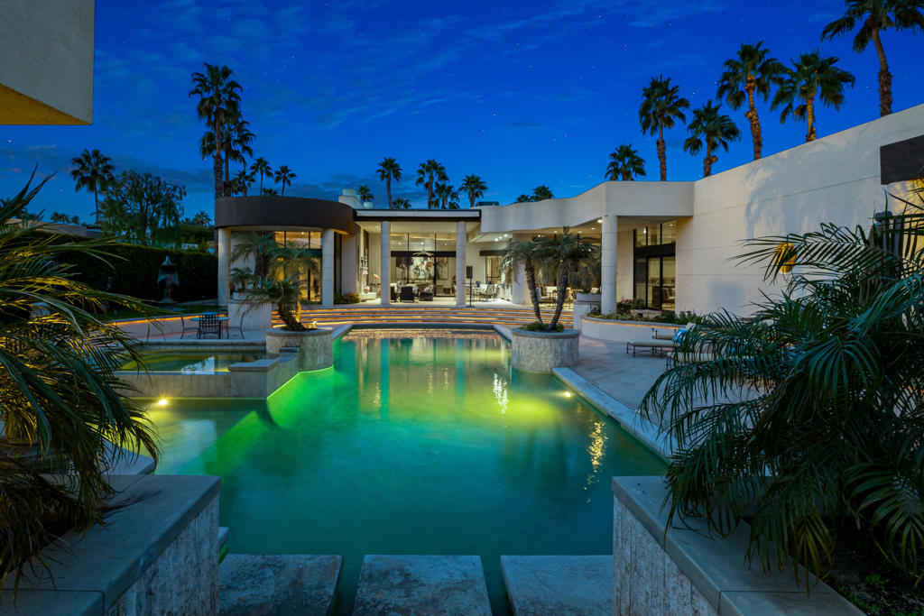 La Residence - Residential
