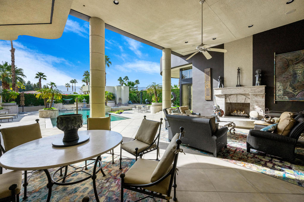 La Residence - Residential