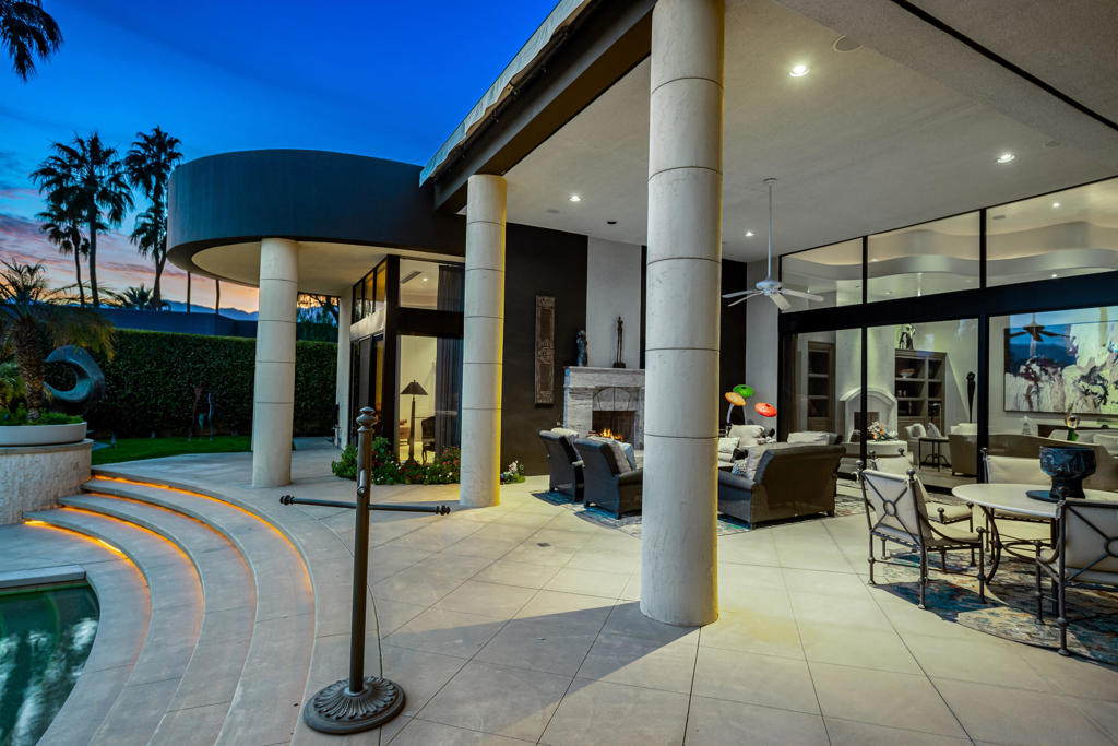 La Residence - Residential