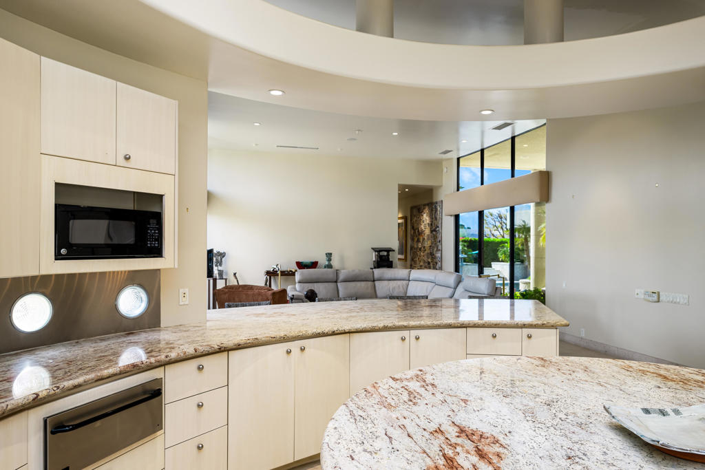 La Residence - Residential