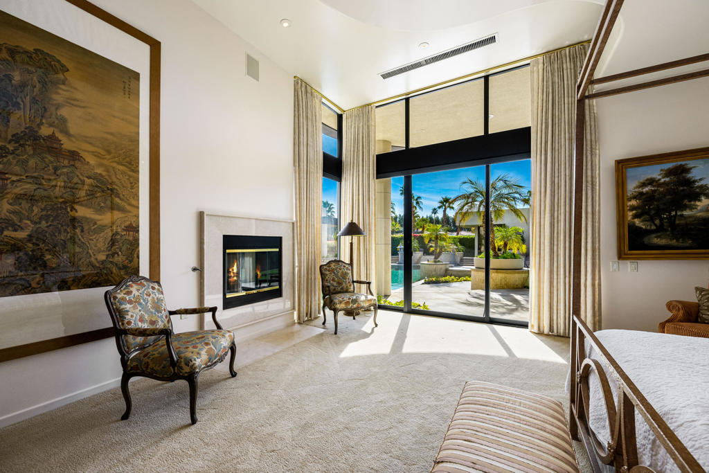La Residence - Residential