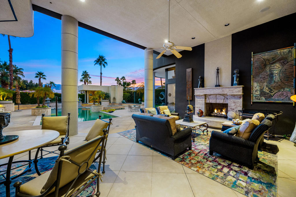La Residence - Residential