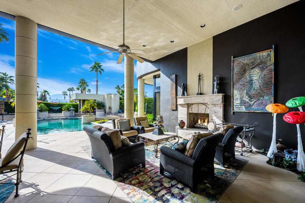 La Residence - Residential