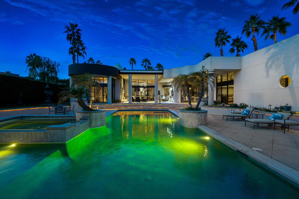La Residence - Residential