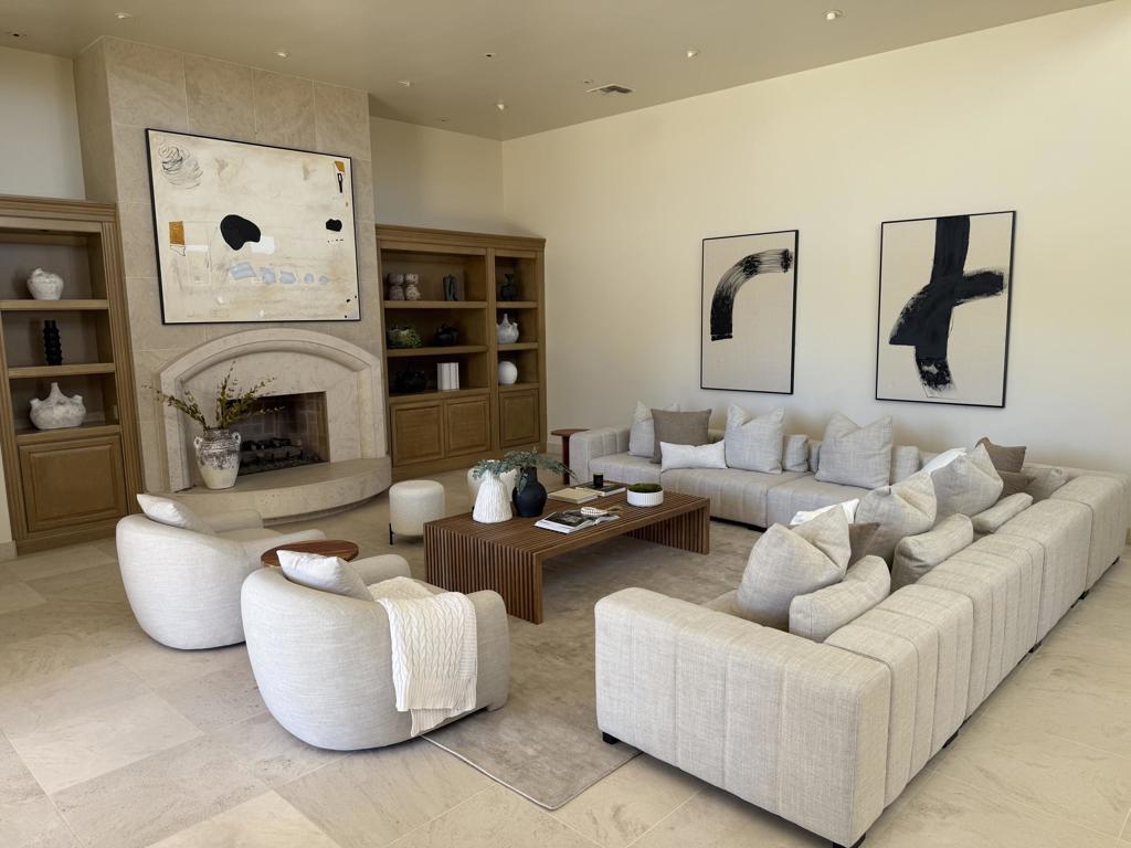 La Residence - Residential