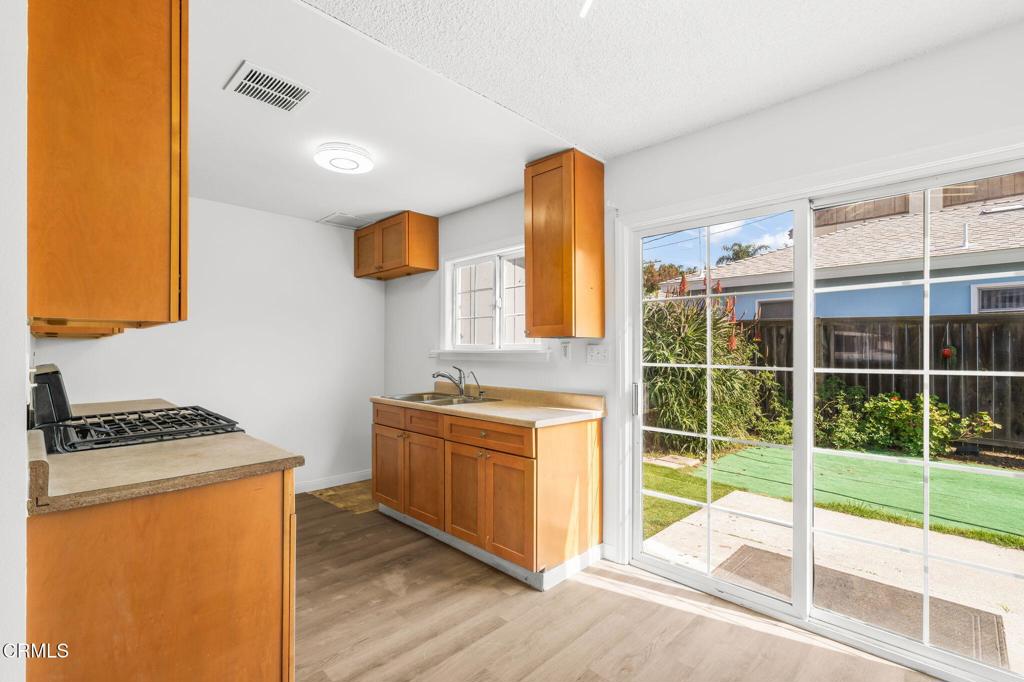 Arcade - 0233 - Residential Income