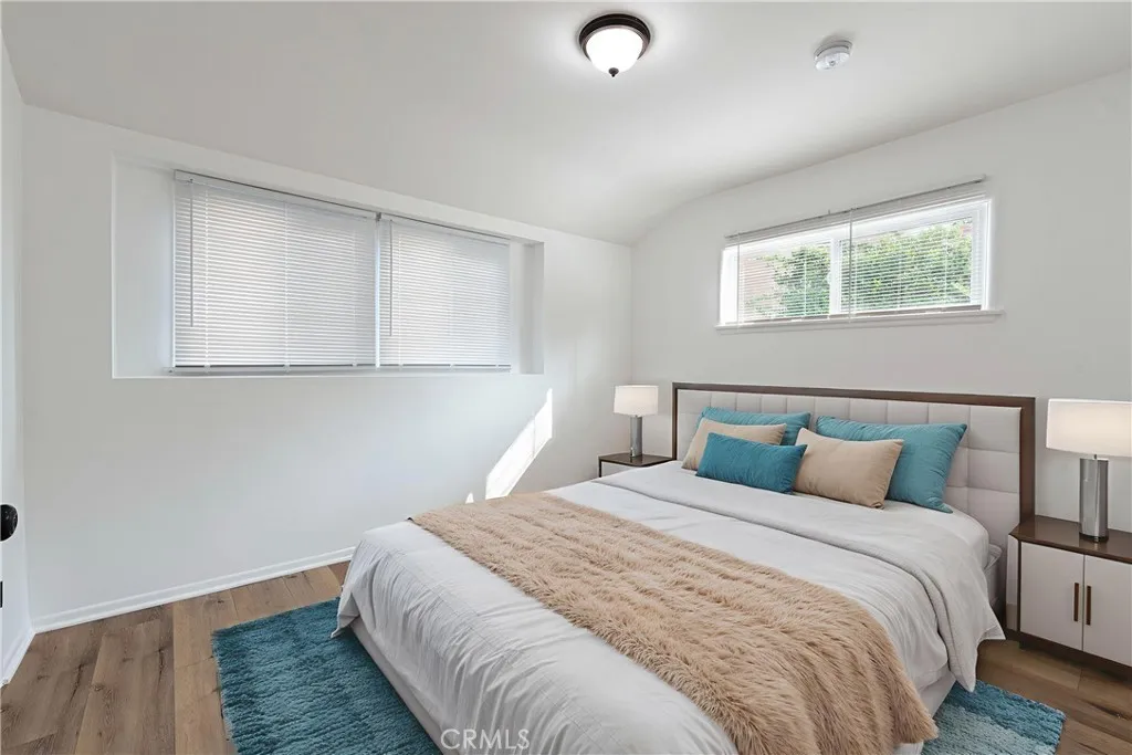 Van Nuys, California 91405, United States, 3 Bedrooms Bedrooms, ,2 BathroomsBathrooms,Residential,Active,226289