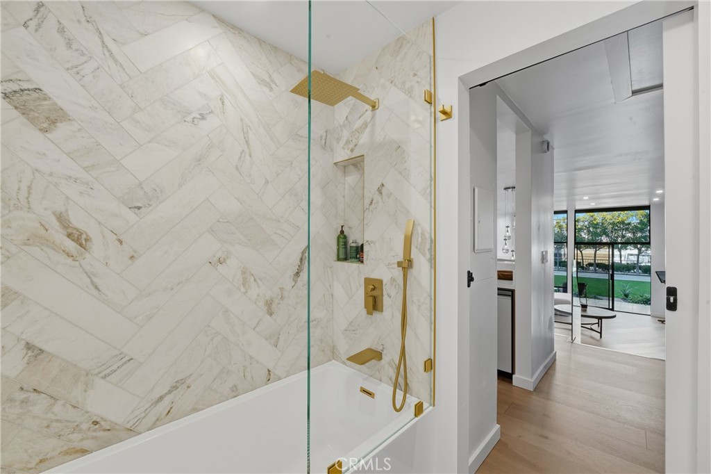 Marina Pacifica (MRP) - Residential