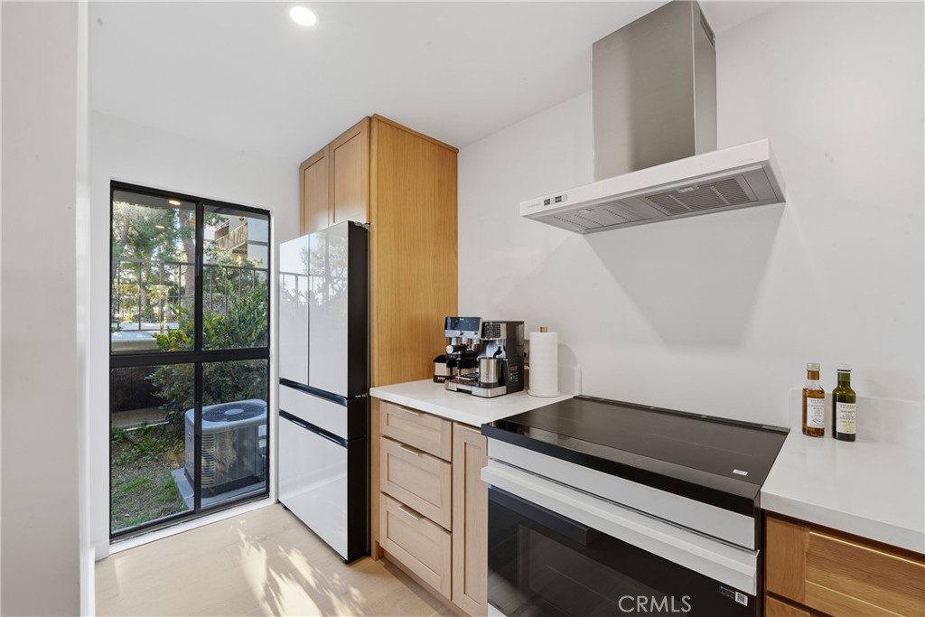 Marina Pacifica (MRP) - Residential