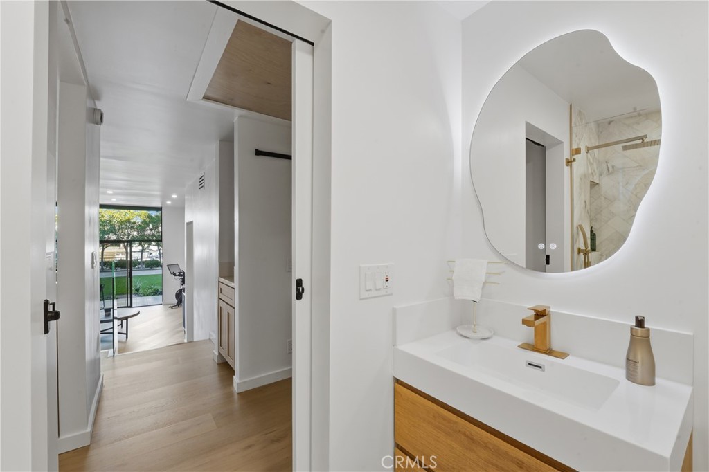 Marina Pacifica (MRP) - Residential