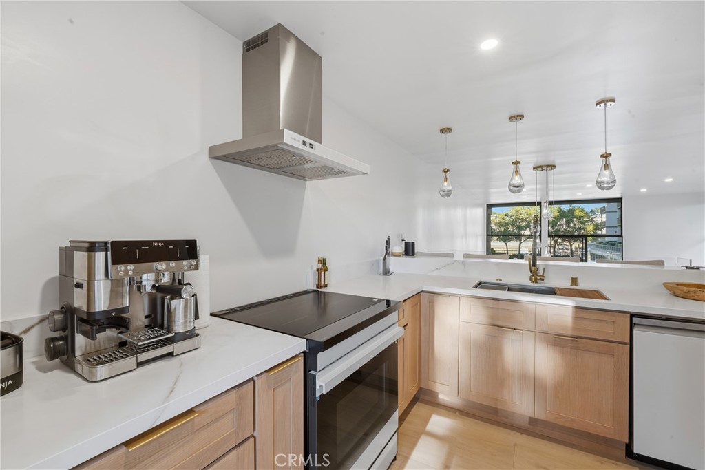 Marina Pacifica (MRP) - Residential