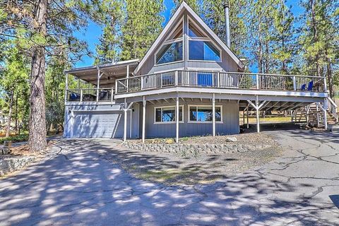 Photo of 20135 Pine Mountain Drive, Groveland, CA 95321 (MLS # ML82043149)