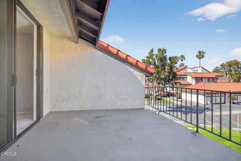 Tiny photo for 2277 Martinique Lane, Oxnard, CA 93035 (MLS # V1-35283)
