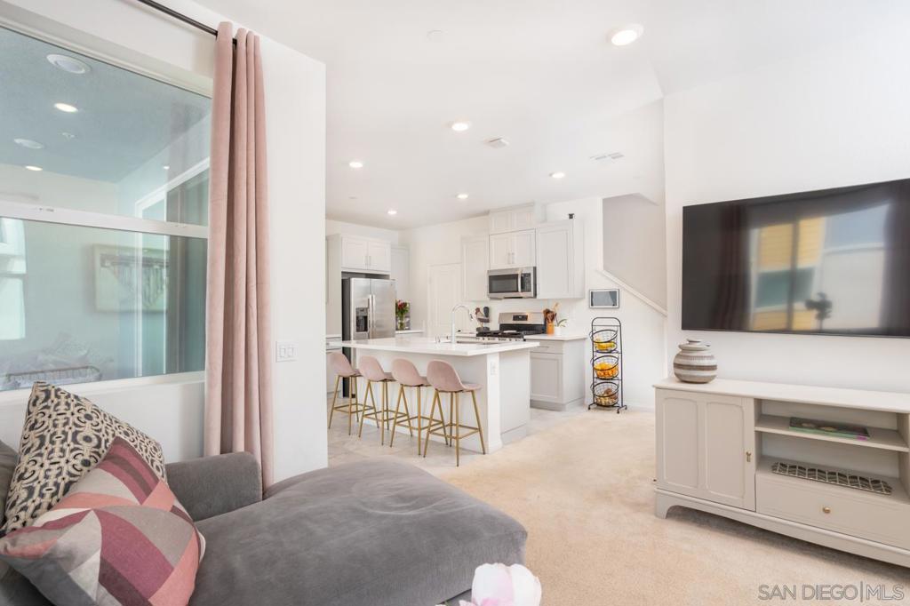 1978 Edison Court
