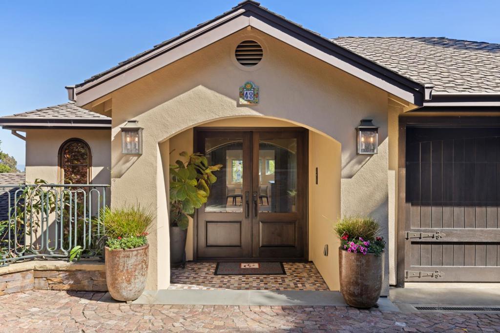 48 Tulip Court