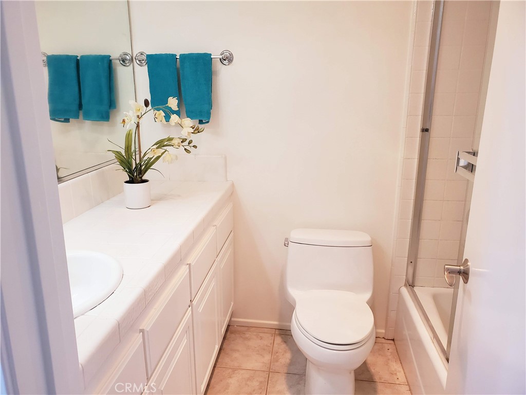 Acacia Knolls (AK) - Residential Lease
