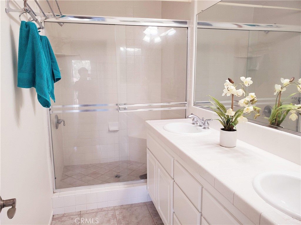 Acacia Knolls (AK) - Residential Lease
