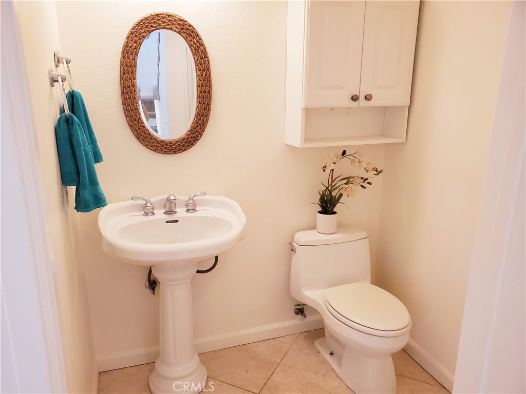 Acacia Knolls (AK) - Residential Lease