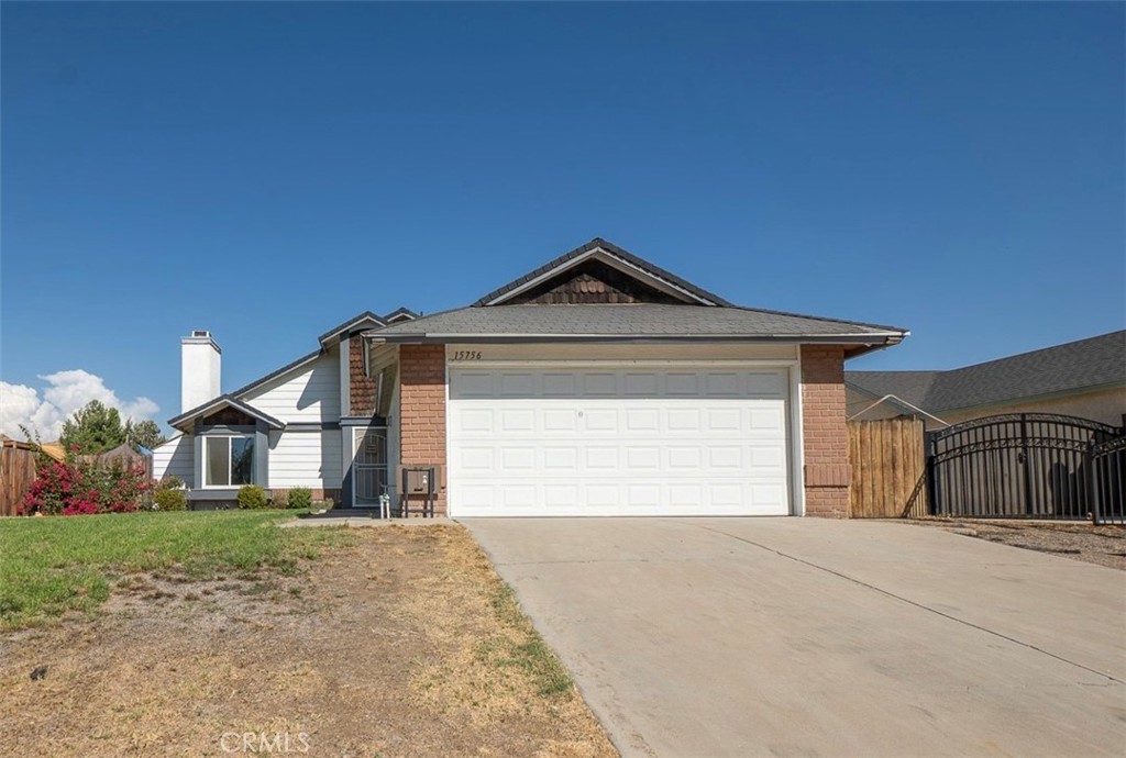 Welcome to this charming single story home in the heart of Moreno Valley! This residence combine confort and convenience, making it an excellent choice for first-time buyers looking for a starter home or seniors wanting to downsize without sacrificing space. The flowing floor plan features an inviting living area, functional kitchen, and a private backyard-perfect for relaxing, entertaining, or creating your dream garden. Step inside and you'll find a bright and inviting kitchen, ready for culinary creations and family gatherings. Bedrooms freshly painted and a designed to give you a cozy retreat at the end of the day. The bathrooms have been beautifully redone, featuring modern touches and fresh paint for a clean, updated feel. Throughout the home, you'll enjoy beautiful laminate flooring, adding both style and easy maintenance.
This move-in-ready home combines comfort, convenience, and thoughtful updates - perfect for staring fresh or enjoying a simpler lifestyle.