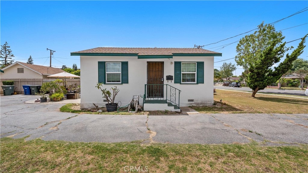 9228 Rio Dell St.