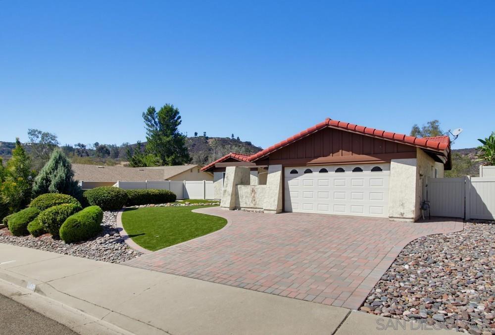 2499 Windmill View Road