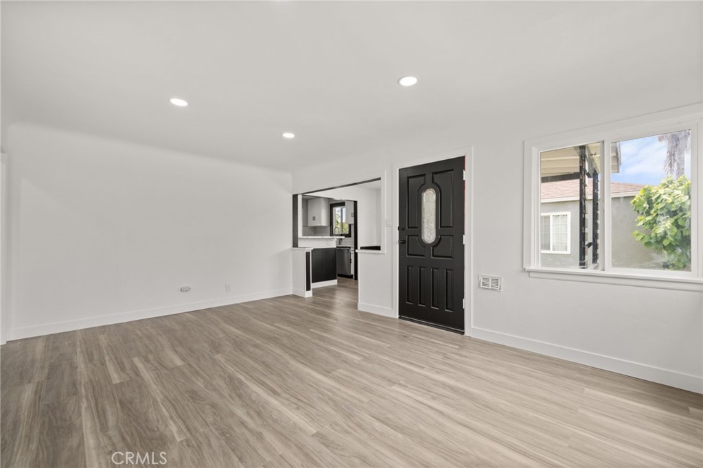 4239 Brewster Avenue