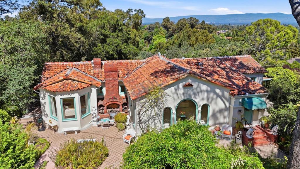 18211 Saratoga Los Gatos Road
