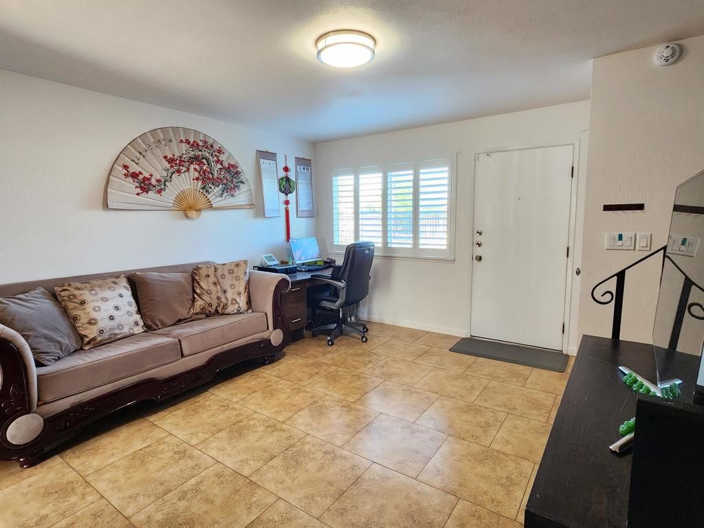 Photo of 2322 Belvedere Ave Ave, San Leandro, CA 94577 (MLS # 41121095)