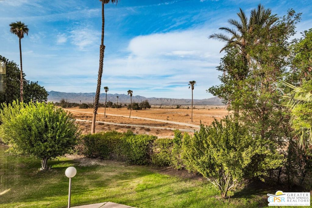 Palm Springs Country Club - Residential