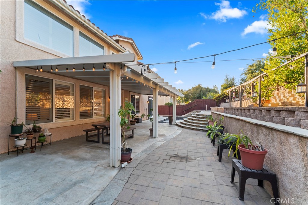 Vista Los Posas - Residential