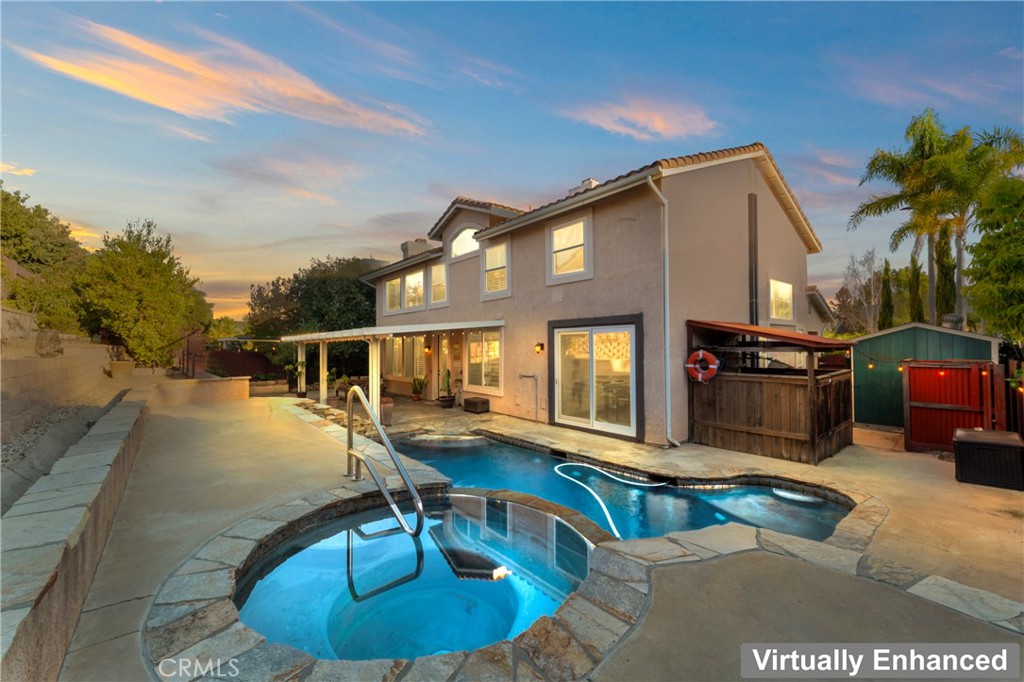 Vista Los Posas - Residential