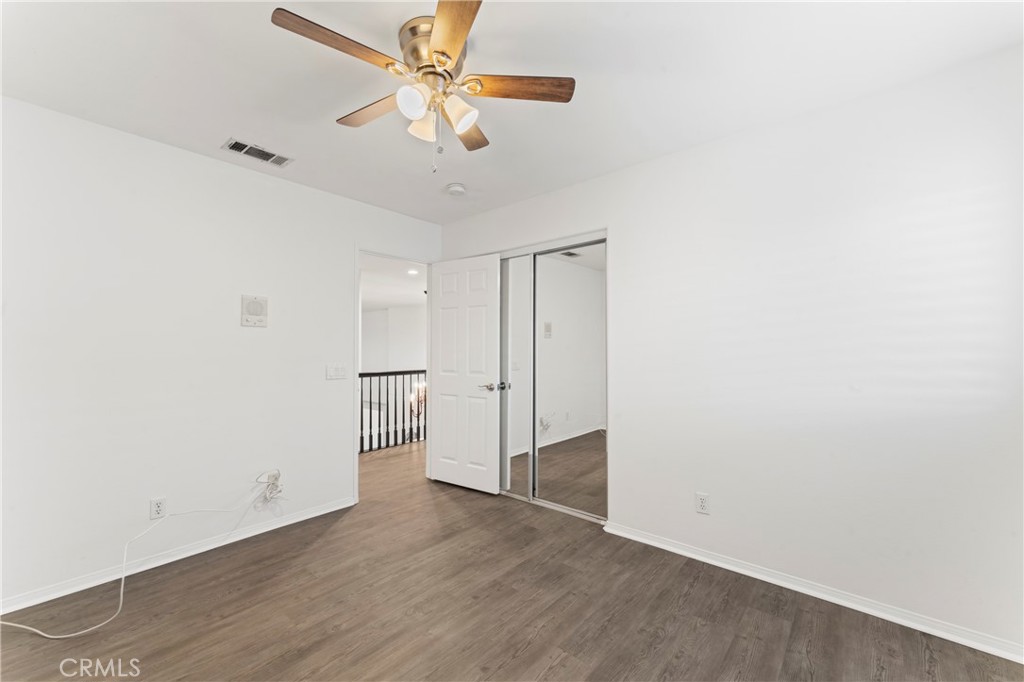 Vista Los Posas - Residential