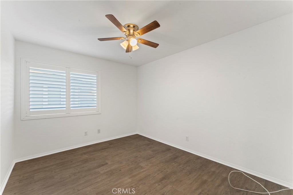 Vista Los Posas - Residential