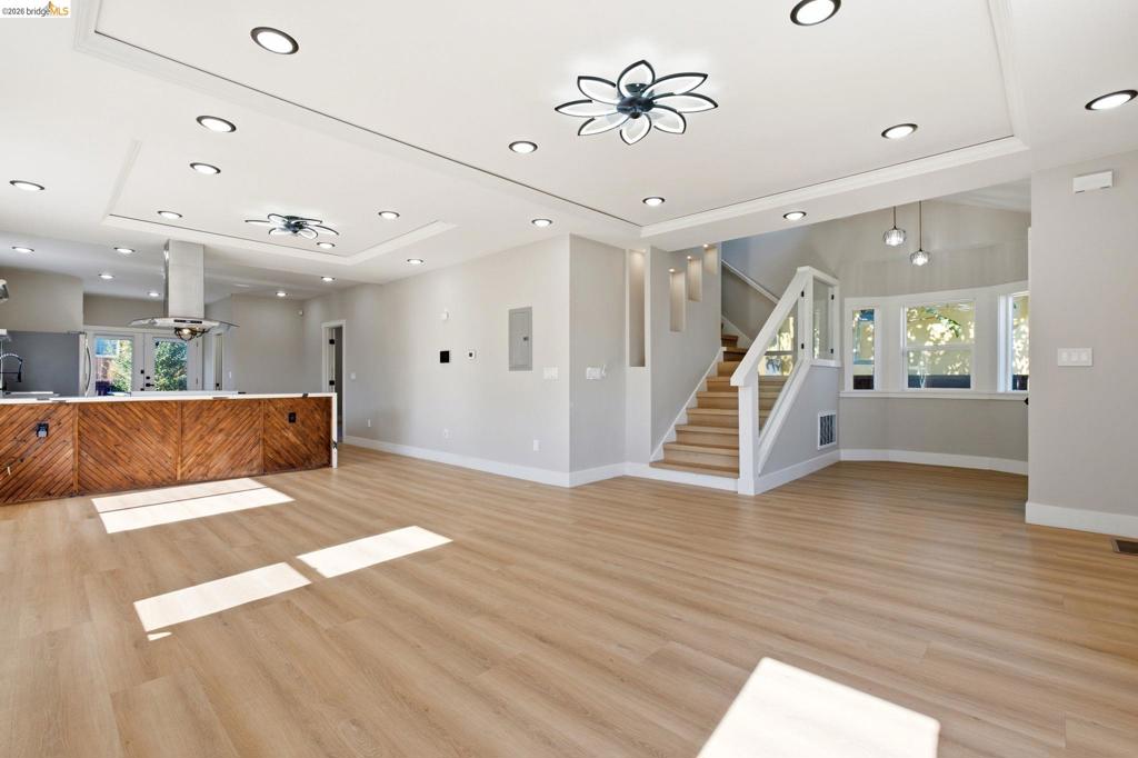 2707 Monticello Ave
