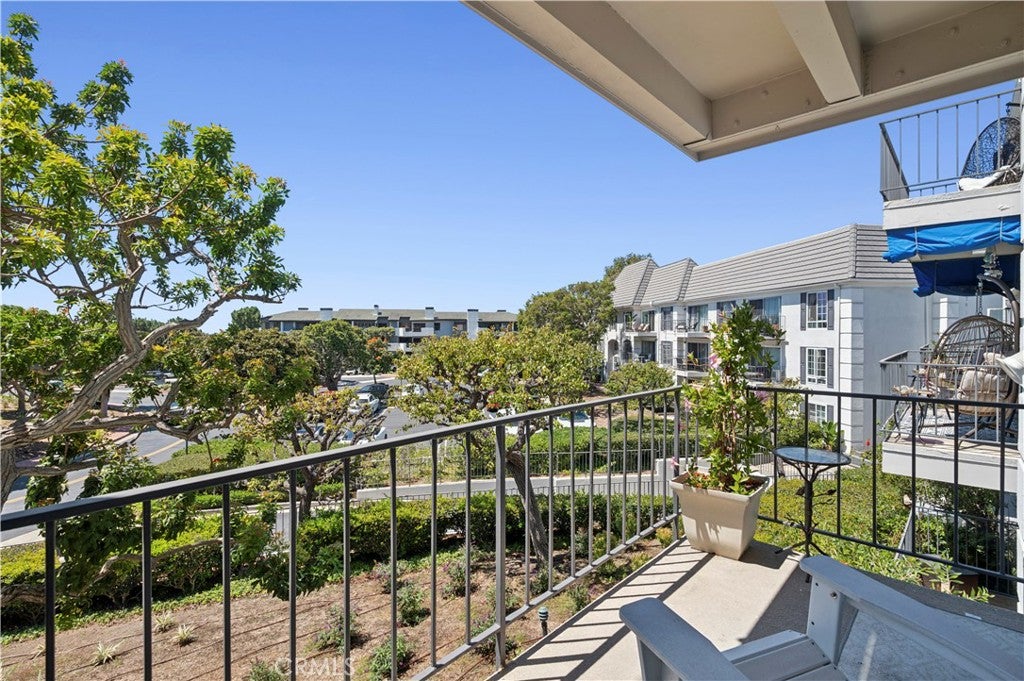 300 Cagney 206, Newport Beach CA 92663 - Photo 9
