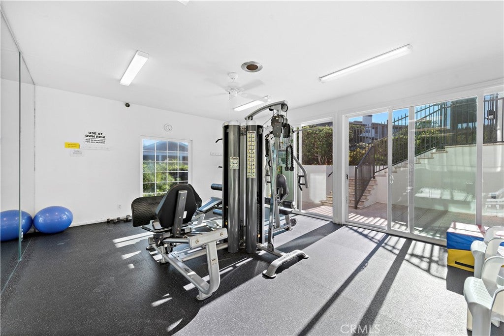 300 Cagney 206, Newport Beach CA 92663 - Photo 23