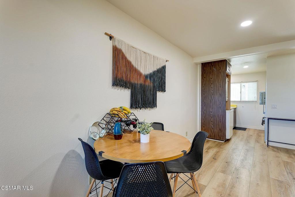 251 S Ventura Road 223