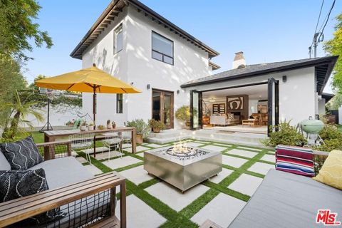 967 Vernon Avenue Venice CA 90291