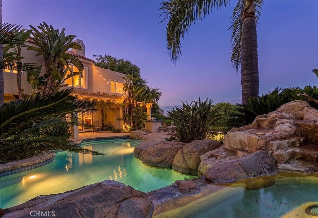 24142 Park Riviera